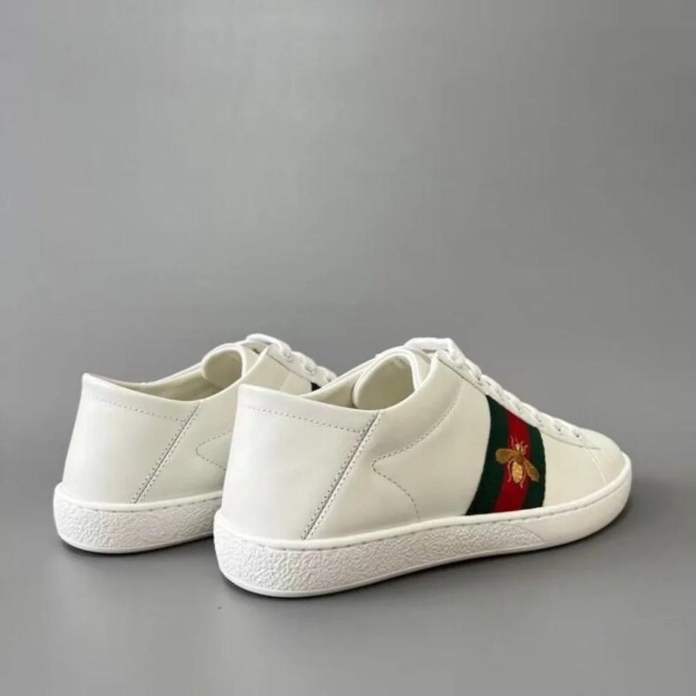 Gucci Ace Bee Embroidered White Leather Sneakers - Picture 5 of 9